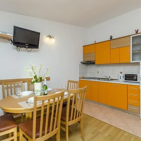 Apartments Srecko Duce Exterior photo