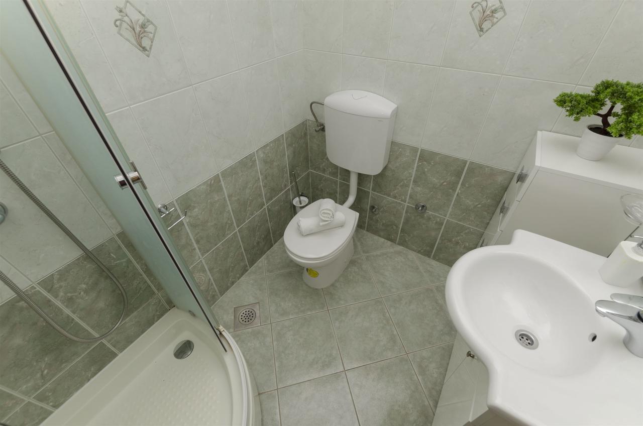 Srecko Apartment